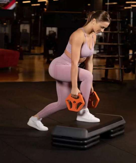 Степ-платформа быстросборная StarFit SP-205 обрезиненная 3-х уровневая Степ-платформа быстросборная StarFit SP-205 обрезиненная 3-х уровневая